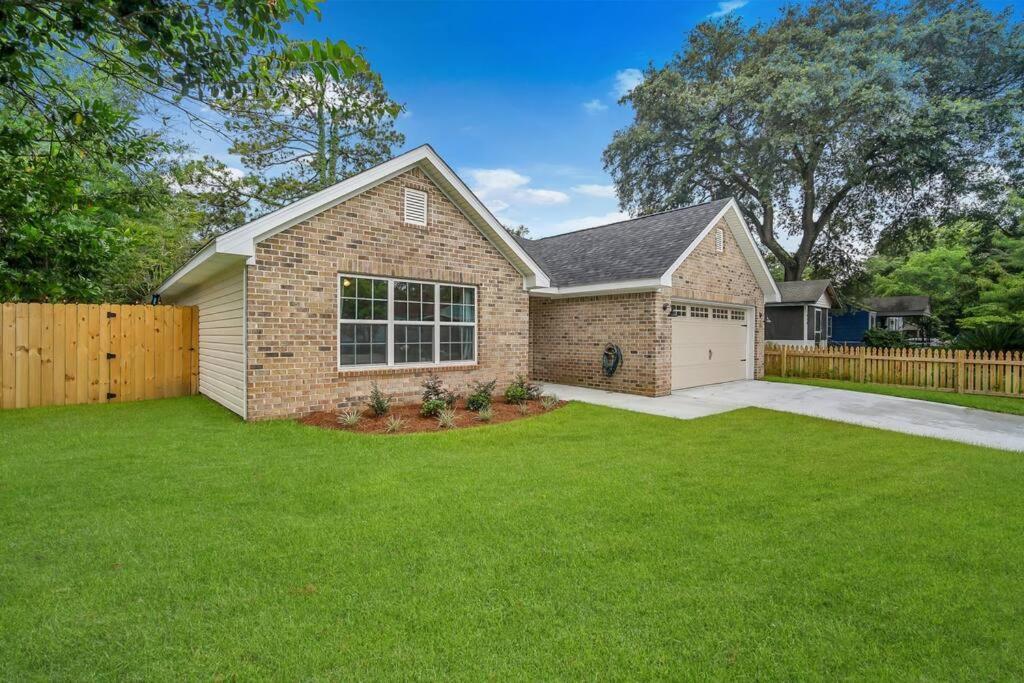 Beautiful New Construction Only 4 Min To Downtown! Villa Savannah Exterior photo